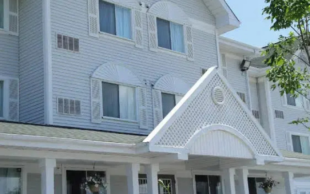 Travelodge Suites Halifax Dartmouth