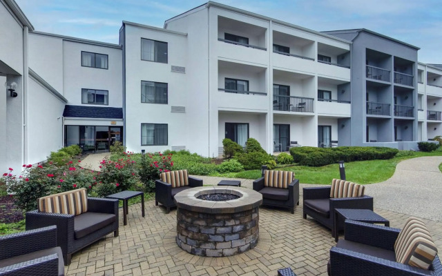 Courtyard by Marriott Chicago Glenview/Northbrook