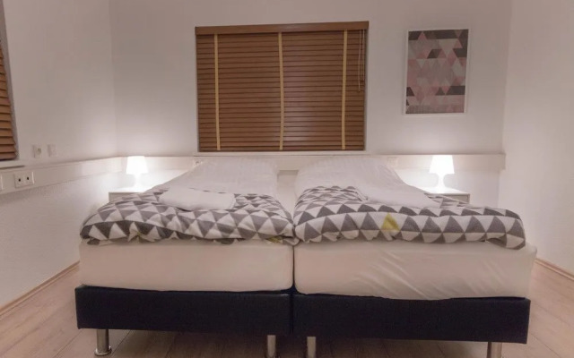 Puffin Palace Guesthouse