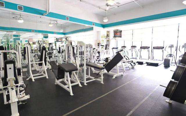 Crystal Beach Suites Miami Oceanfront Hotel