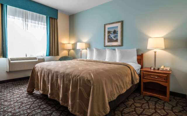 Quality Inn & Suites Sequim at Olympic National Park