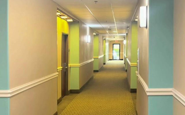 Comfort Suites Westchase Houston Energy Corridor