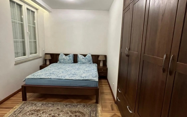Apartmani prenj 1 i 2 centar