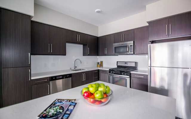 Los Angeles Apartments by Barsala