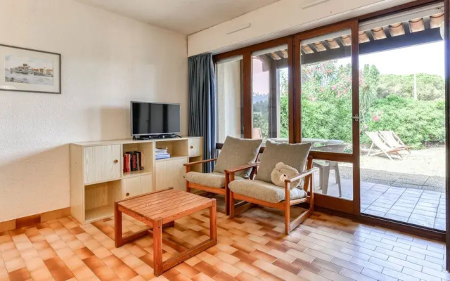 Coastal Comfort in Agde