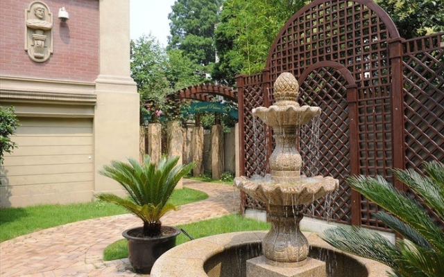 The JuRu Mansions