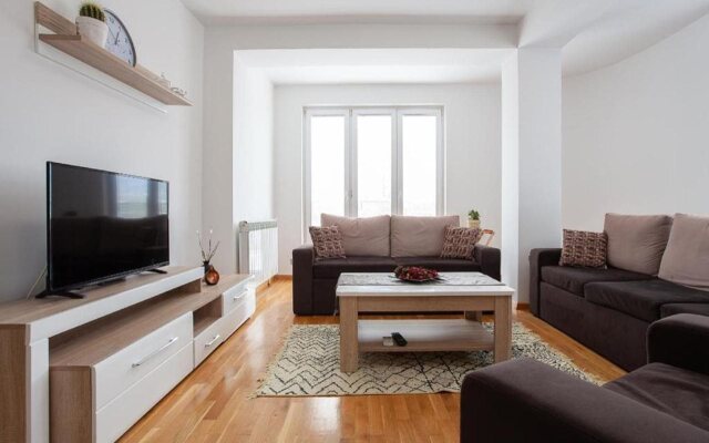 Urban Serviced Apartments