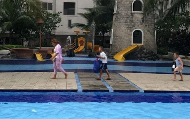 Toptravel Bassura City