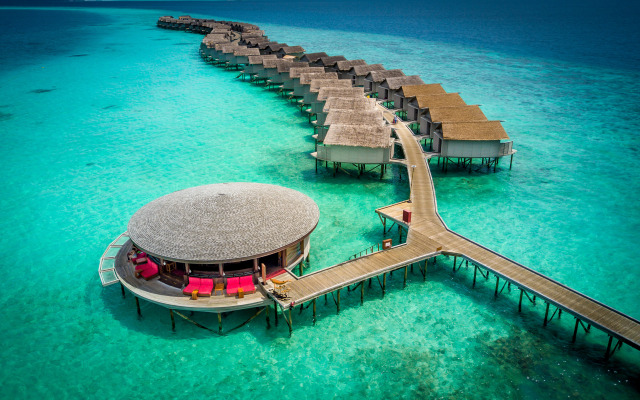 Centara Ras Fushi Resort & Spa Maldives