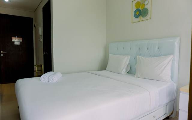 Restful And Comfortable Studio Transpark Bintaro Apartment