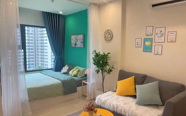 SURIHOME- Vinhomes Grand Park Apartments