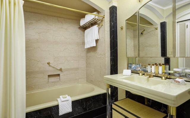 The Towers of the Waldorf Astoria New York