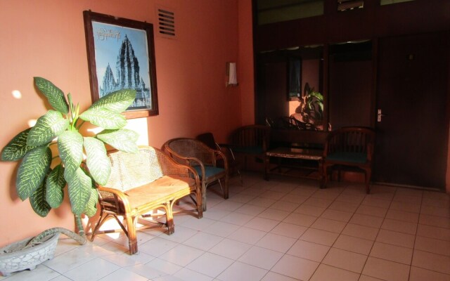 Hotel Bakti