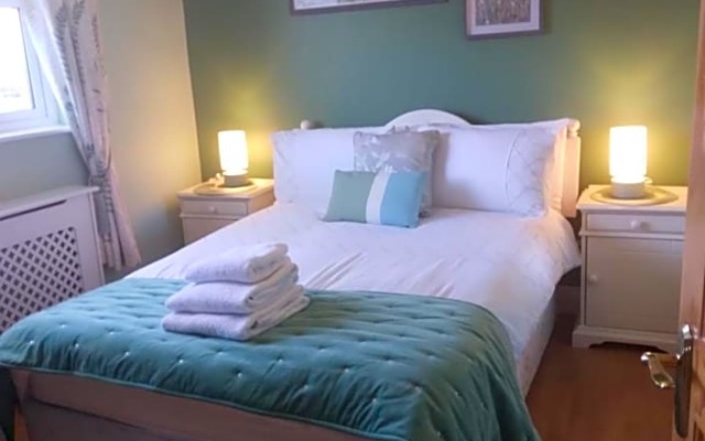 Tess's Guest House R95K6N1 This Property is unsuitable for children under 12 years old