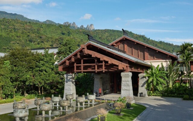 DoubleTree Resort by Hilton Hainan Qixianling Hot Spring