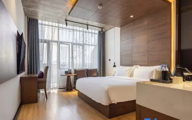QiDian Hotel