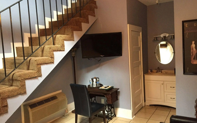 The Frenchmen New Orleans by Kasa Living