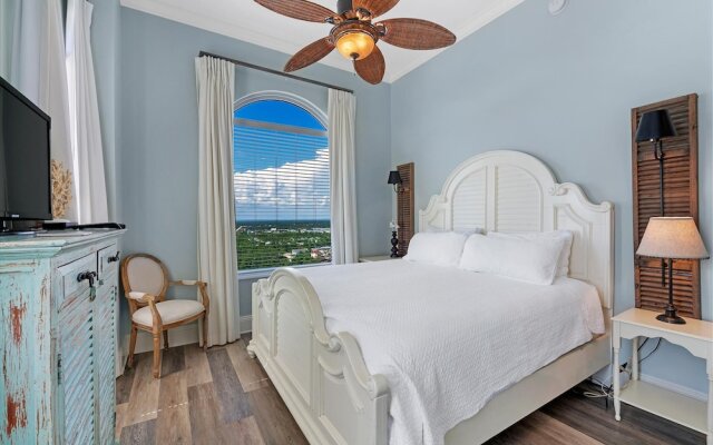 Indigo East 2104 Penthouse