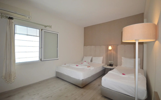The Hotel 48