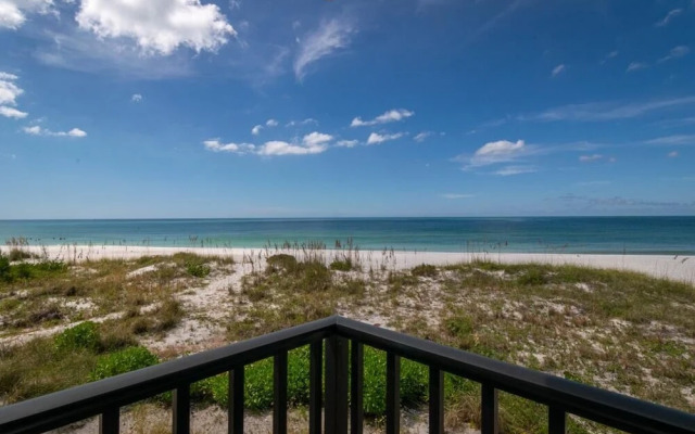 Water's Edge Condominium