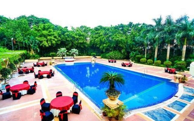 Hotel Swosti Premium