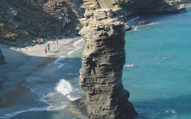 Comfortable Villa Near Sea in Andros