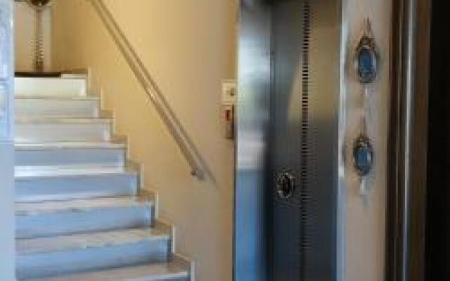 Onira Boutique Hotel