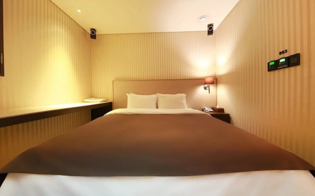Uijeongbu La Tree Hotel