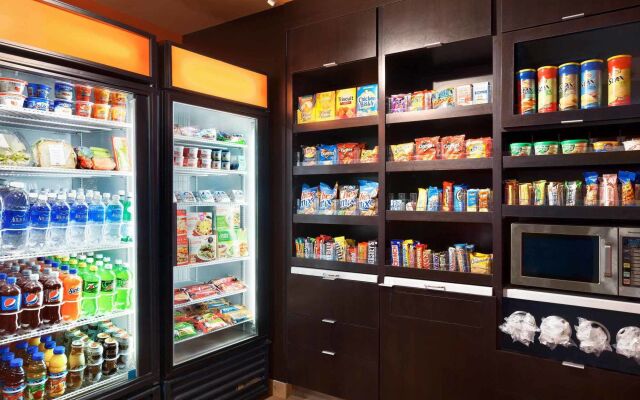 Courtyard by Marriott Layton