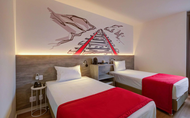 Summit Suítes Hotel Cruzeiro