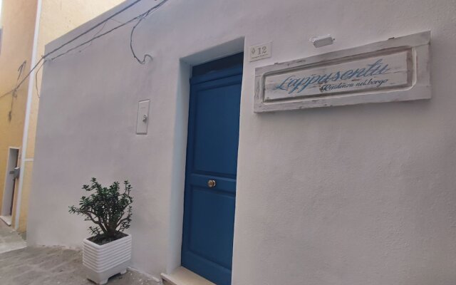 Room-l'appusentu in the Historical Cente