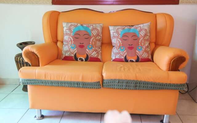 Roba Monakedi Guest Lodge