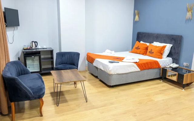 Zoom Hotel