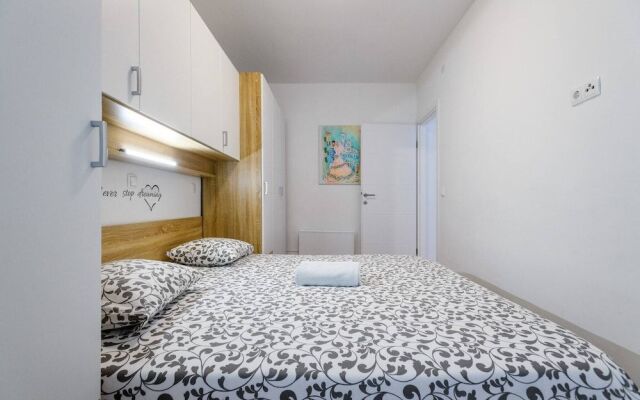 Sea View Apartment Zara Luminosa