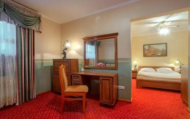 Hotel Zajazd Polonez