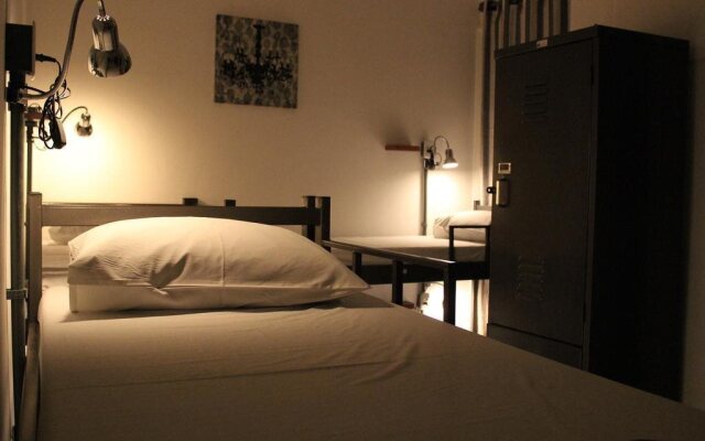 021 Hostel