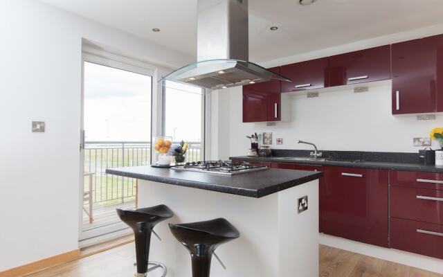 Edinburgh Home With a View