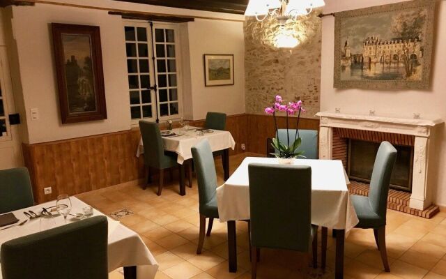 Sans Souci Bed and Breakfast with Restaurant