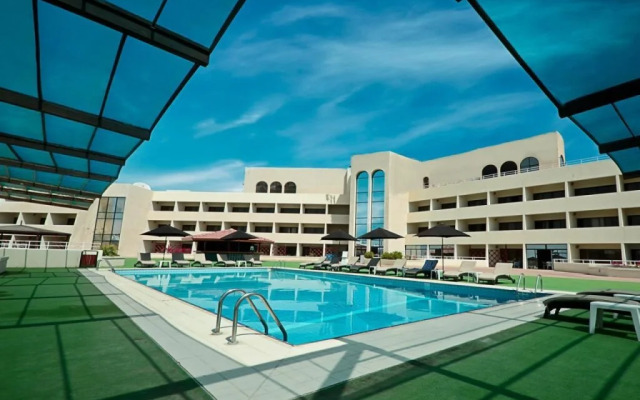 Golden Tulip Seeb Hotel - NON REFUNDABLE ROOM