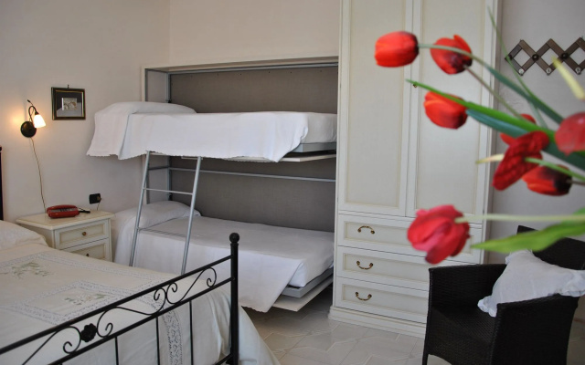 Hotel Mediterraneo