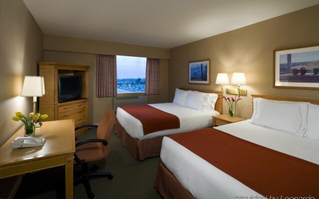 Holiday Inn Express Vancouver Airport Richmond, an IHG Hotel