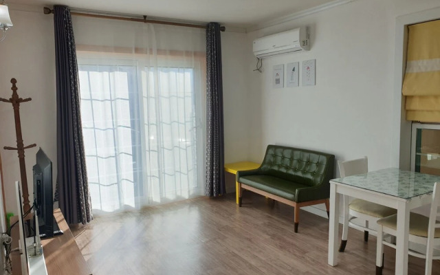 Gangneung Gyeongpo's Day Pension