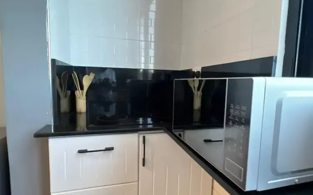 C&C Studio Apartments
