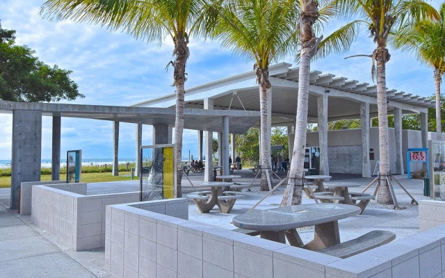 Gulf Holidays 15 by Vtrips