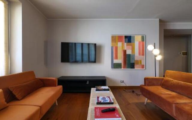 Castello Luxury Apartment - In The Heart Of Milan
