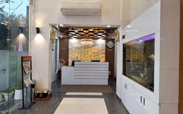 L N Hotels and Resorts