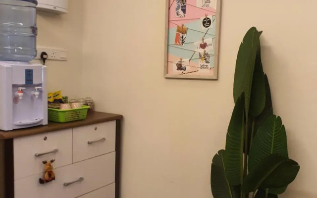 Swimming Pool Party House