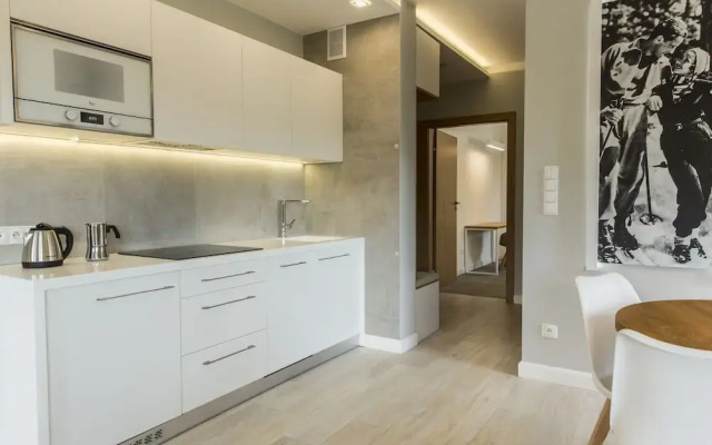 Royal Hill Residence