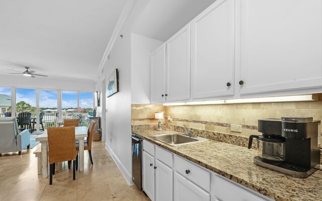 Sailmakers Place 302