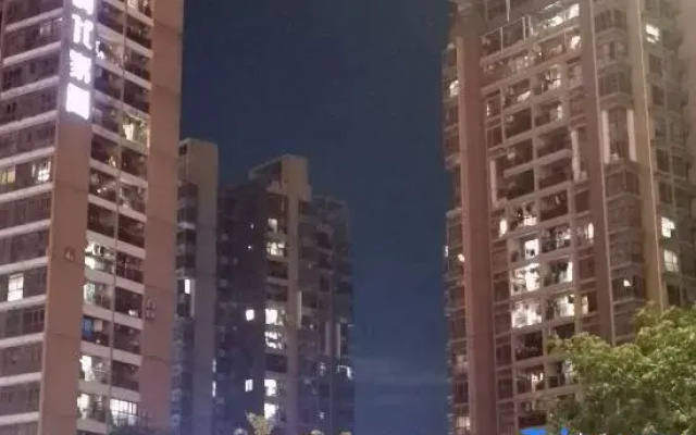 New Xinshidai International Youth Apartment